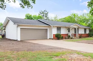 201 Hardy, Corsicana, TX 75110 - Photo 8