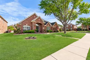 1180 Heathrow Dr, Frisco, TX 75036 - Photo 2