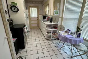 2013 17th St, Garland, TX 75041 - Photo 10