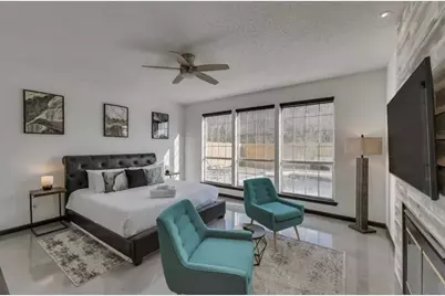 8324 Autumncrest Court, Dallas, TX 75249 - Photo 18