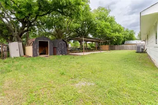 10309 Casnett Dr, Dallas, TX 75217 - Photo 24