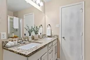 10116 Wake Bridge Dr, Frisco, TX 75035 - Photo 6