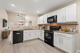 10116 Wake Bridge Dr, Frisco, TX 75035 - Photo 2