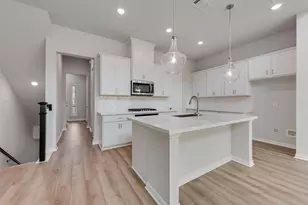 8313 Huron Peak Dr, Frisco, TX 75034 - Photo 6