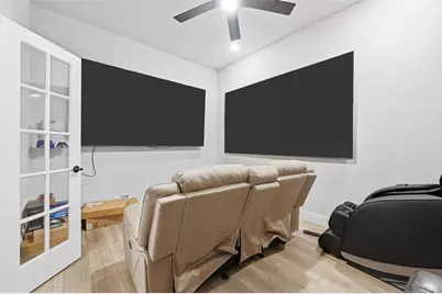 129 Fireberry Drive, Glenn Heights, TX 75154 - Photo 4