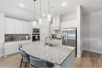 129 Fireberry Drive, Glenn Heights, TX 75154 - Photo 6