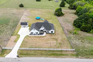 550 Co Rd 4109, Greenville, TX 75401 - Photo 2