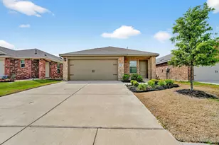 2108 Bailer Wy, Royse City, TX 75189 - Photo 2