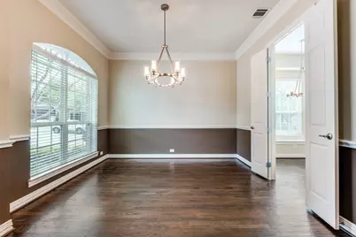 11301 Dinsdale Drive, Dallas, TX 75218 - Photo 6