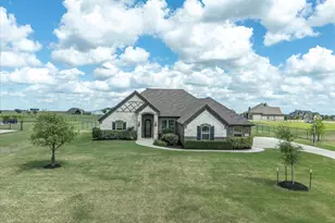 340 Pescado Ct, Godley, TX 76044 - Photo 1