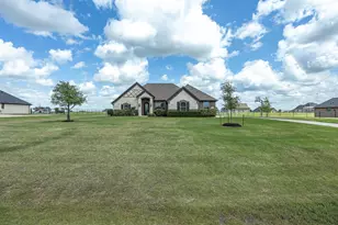 340 El Pescado Ct, Godley, TX 76044 - Photo 32