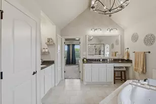 340 El Pescado Ct, Godley, TX 76044 - Photo 24