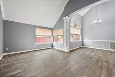 301-A Andre Drive, Irving, TX 75063 - Photo 22