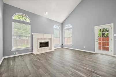 301-A Andre Drive, Irving, TX 75063 - Photo 6