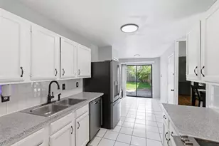 4805 Wheeler Dr, The Colony, TX 75056 - Photo 16