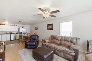 203 Gandy St, Lipan, TX 76462 - Photo 4