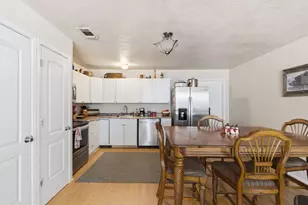 203 Gandy St, Lipan, TX 76462 - Photo 8