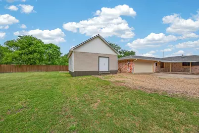 219 W Jefferson Street, Palmer, TX 75152 - Photo 6