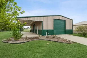 1901 Saw Tooth Ct, Haslet, TX 76052 - Photo 32