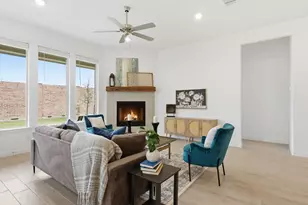 541 Breeds Hl Rd, Little Elm, TX 75068 - Photo 6