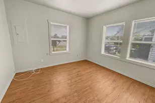 109 S 5th St, Sanger, TX 76266 - Photo 6
