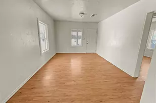 109 S 5th St, Sanger, TX 76266 - Photo 8