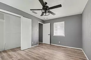 1629 Brent Ct, Grand Prairie, TX 75051 - Photo 26