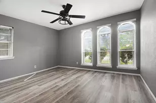 1629 Brent Ct, Grand Prairie, TX 75051 - Photo 18