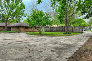 306 Larry Dr, Duncanville, TX 75137 - Photo 8