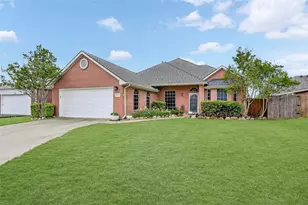 2712 Loon Lake Rd, Denton, TX 76210 - Photo 1