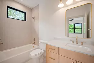 8803 Redondo Dr, Dallas, TX 75218 - Photo 20