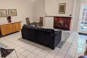 7522 Holly Hill Dr, Dallas, TX 75231 - Photo 6