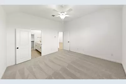 5925 Laurel Lake Lane, Pilot Point, TX 76258 - Photo 16