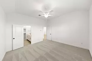 5925 Laurel Lk Ln, Pilot Point, TX 76258 - Photo 16