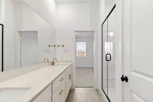 5925 Laurel Lk Ln, Pilot Point, TX 76258 - Photo 20
