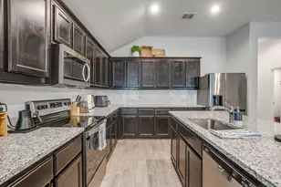 9912 Mescalbean Blvd, Fort Worth, TX 76036 - Photo 10