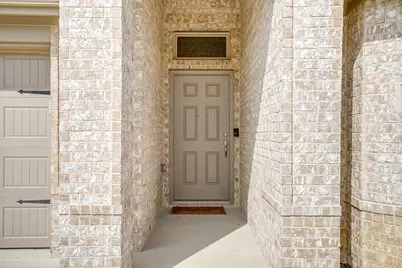 9912 Mescalbean Boulevard, Fort Worth, TX 76036 - Photo 8