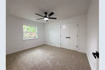 2933 Hunting Drive, Fort Worth, TX 76119 - Photo 14