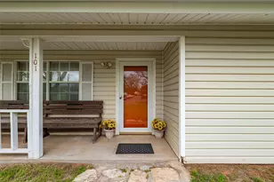 101 S Frio Ct, Weatherford, TX 76087 - Photo 2