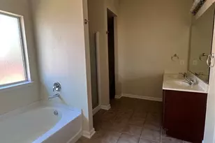 13728 Village Vista Dr, Fort Worth, TX 76052 - Photo 10