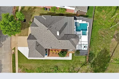 8431 Thatcher Road, Lantana, TX 76226 - Photo 38