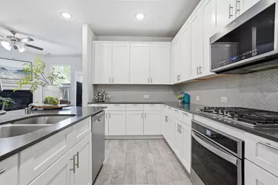 4524 Refugio Drive, Plano, TX 75024 - Photo 10