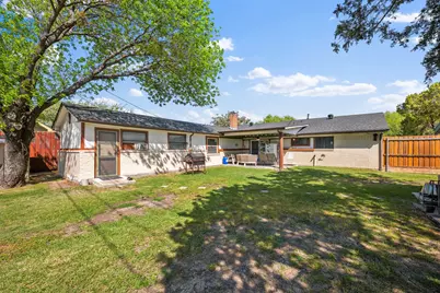 333 Sparks Street, Grand Prairie, TX 75051 - Photo 26