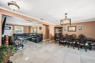 333 Sparks St, Grand Prairie, TX 75051 - Photo 8