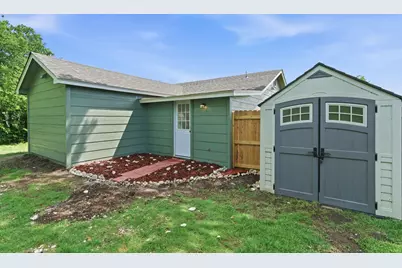 8816 Spaugh Court, White Settlement, TX 76108 - Photo 14