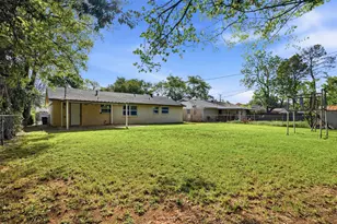 1812 Muse St, Fort Worth, TX 76112 - Photo 22