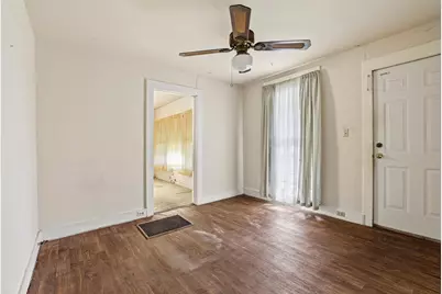 421 E Hull Street, Denison, TX 75021 - Photo 10