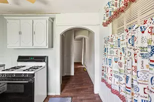 421 E Hull St, Denison, TX 75021 - Photo 18