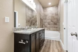 413 Henderson St, Bonham, TX 75418 - Photo 20
