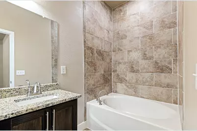 413 Henderson Street, Bonham, TX 75418 - Photo 22